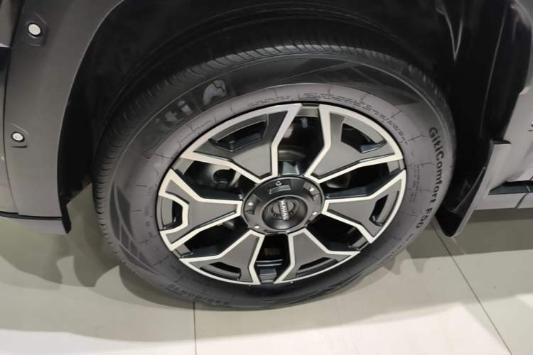 Used Haval H Dog New Energy 2023 DHT-PHEV 105km Tide Electric Version Plus Left Front Wheel Hub