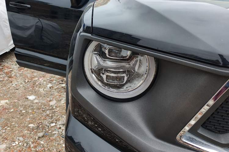 Used Haval H Dog New Energy 2023 DHT-PHEV 105km Tide Electric Version Plus Right Front Headlight