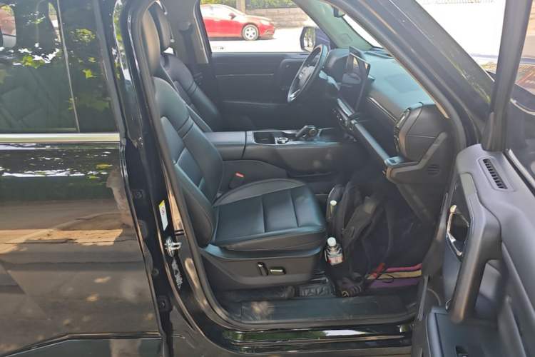 Used Haval H Dog New Energy 2023 DHT-PHEV 105km Tide Electric Version Plus Right Front Seat