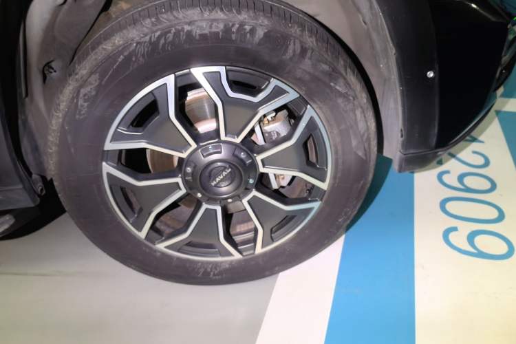 Used Haval H Dog New Energy 2023 DHT-PHEV 105km Tide Electric Version Plus Right Front Wheel Hub