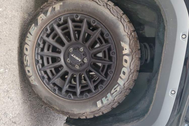 Used Haval H Dog New Energy 2023 DHT-PHEV 105km Tide Electric Version Plus Right Front Wheel Hub
