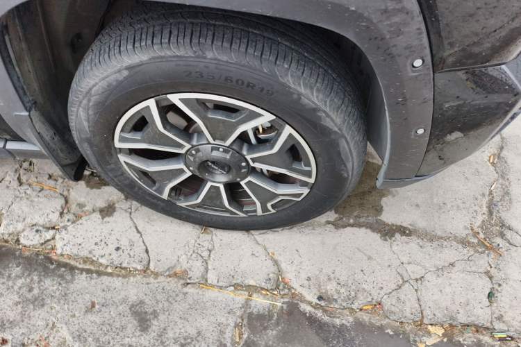 Used Haval H Dog New Energy 2023 DHT-PHEV 105km Tide Electric Version Plus Right Front Wheel Hub