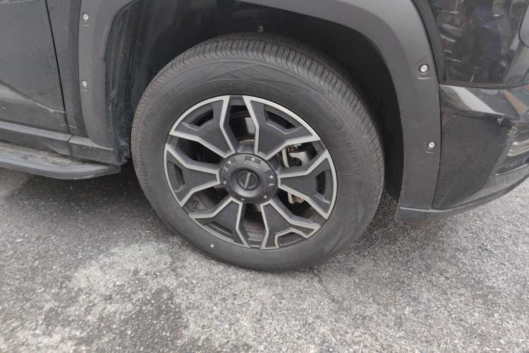 Used Haval H Dog New Energy 2023 DHT-PHEV 105km Tide Electric Version Plus Right Front Wheel Hub