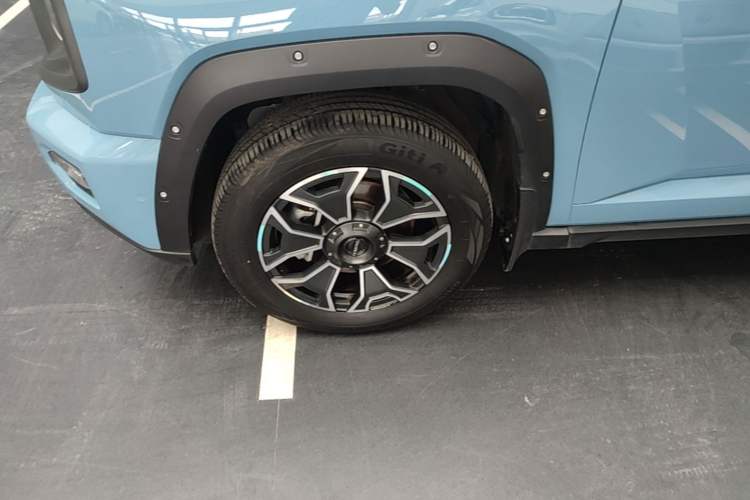 Used Haval H Dog New Energy 2023 DHT-PHEV 105km Tide Electric Version Plus Left Front Wheel Hub