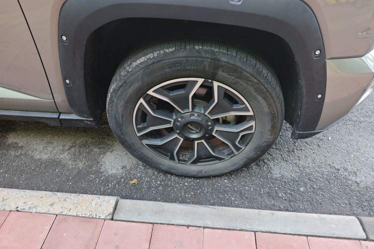 Used Haval H Dog New Energy 2023 DHT-PHEV 105km Tide Electric Version Plus Right Front Wheel Hub