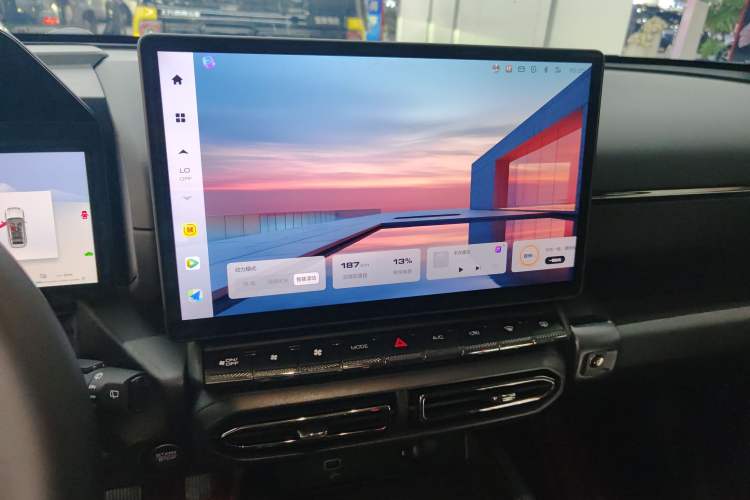 Used Haval H Dog New Energy 2023 DHT-PHEV 105km Trend Electric Edition Audio And AC Panel
