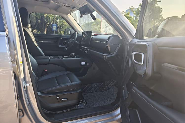 Used Haval H Dog New Energy 2023 DHT-PHEV 105km Tide Electric Version Plus Interior 8