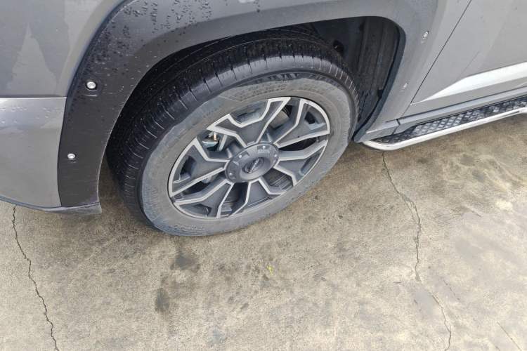 Used Haval H Dog New Energy 2023 DHT-PHEV 105km Tide Electric Version Plus Left Front Wheel Hub