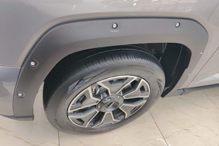 Used Haval H Dog New Energy 2023 DHT-PHEV 105km Trend Electric Edition Left Front Wheel Hub