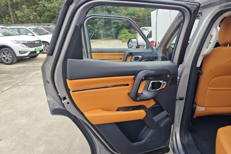 Used Haval H Dog New Energy 2023 DHT-PHEV 105km Tide Electric Version Plus Left Rear Door Interior