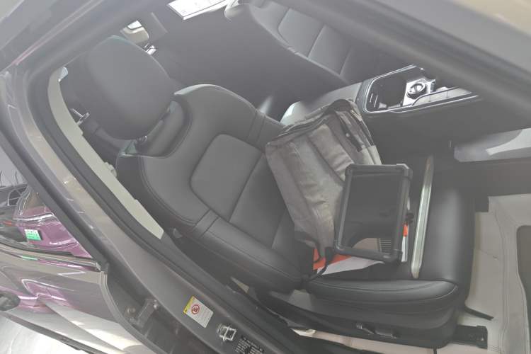 Used Haval H Dog New Energy 2023 DHT-PHEV 105km Tide Electric Version Plus Right Front Seat