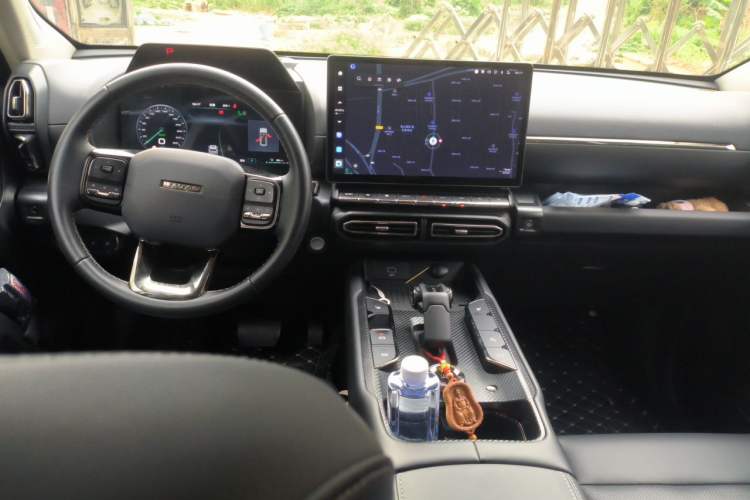 Used Haval H Dog New Energy 2023 DHT-PHEV 105km Tide Electric Version Plus Center Console