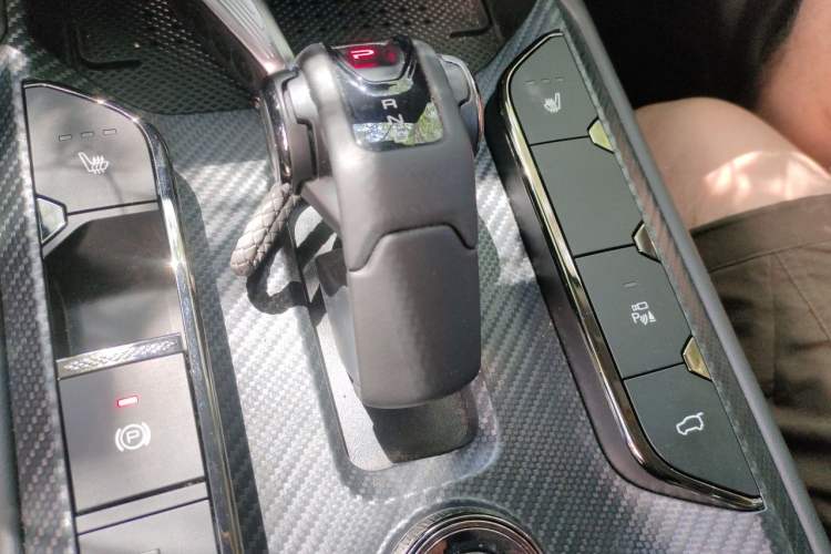 Used Haval H Dog New Energy 2023 DHT-PHEV 105km Tide Electric Version Plus Gear Lever