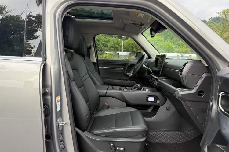 Used Haval H Dog New Energy 2023 DHT-PHEV 105km Tide Electric Version Plus Interior 4