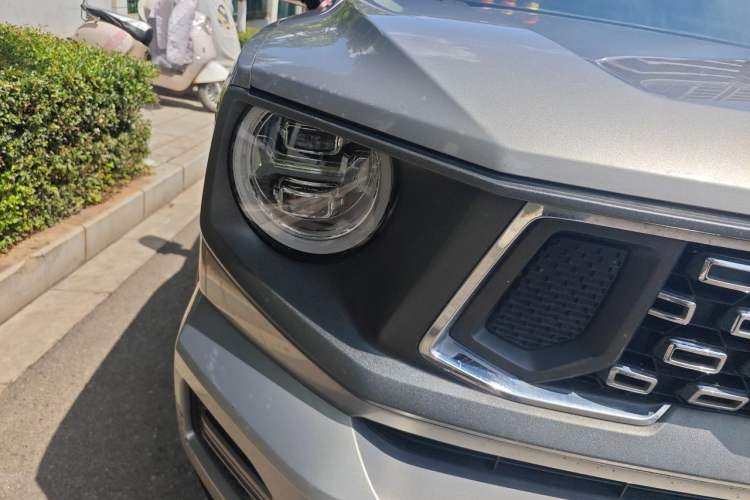 Used Haval H Dog New Energy 2023 DHT-PHEV 105km Tide Electric Version Plus Right Front Headlight