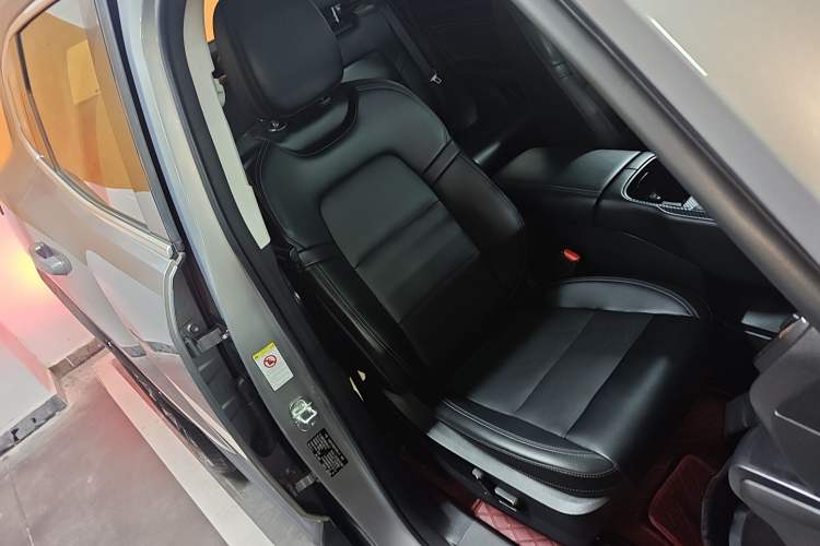 Used Haval H Dog New Energy 2023 DHT-PHEV 105km Tide Electric Version Plus Right Front Seat