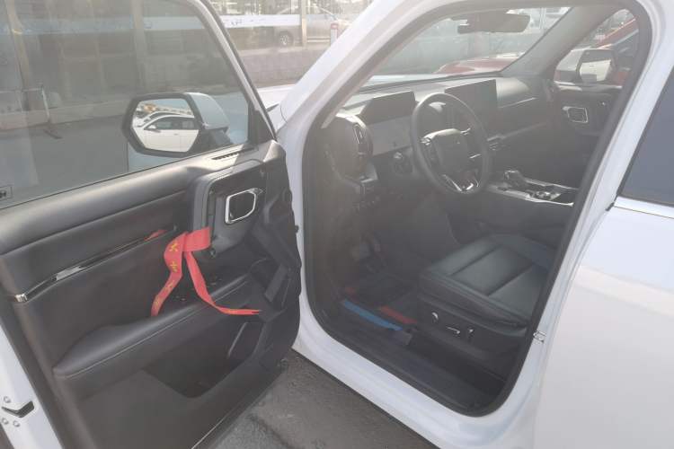 Used Haval H Dog New Energy 2023 DHT-PHEV 105km Trend Electric Edition Driver Seat