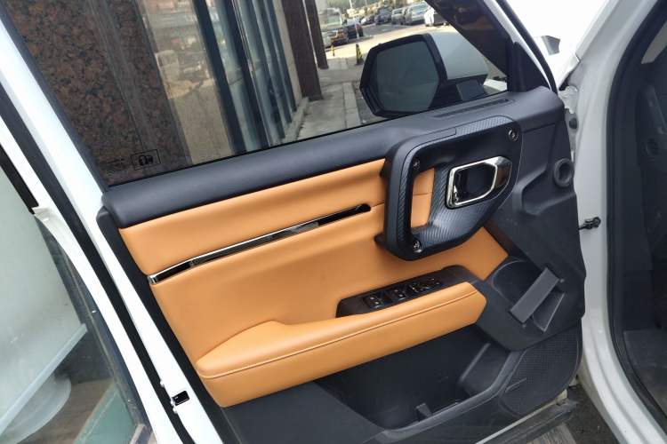 Used Haval H Dog New Energy 2023 DHT-PHEV 105km Tide Electric Version Plus Left Front Door Interior