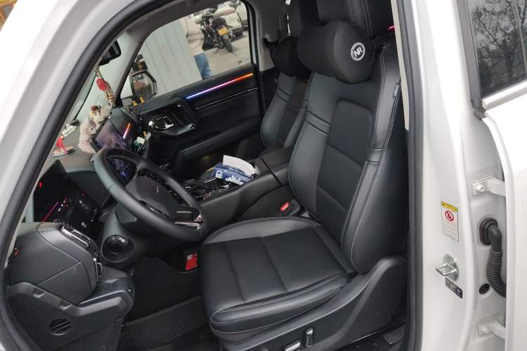 Used Haval H Dog New Energy 2023 DHT-PHEV 105km Tide Electric Version Plus Left Front Seat