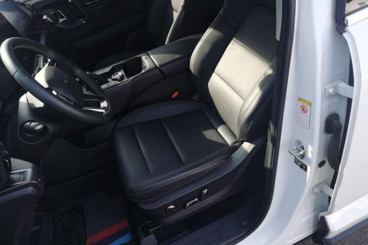 Used Haval H Dog New Energy 2023 DHT-PHEV 105km Trend Electric Edition Left Front Seat