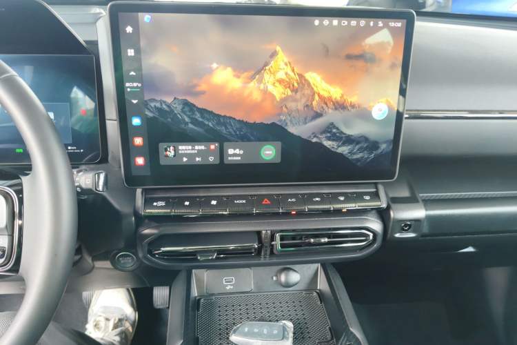 Used Haval H Dog New Energy 2024 Hi4 102km Trend Electric Version Plus Audio And AC Panel