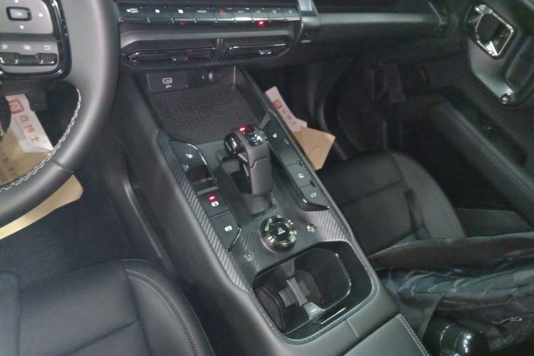 Used Haval H Dog New Energy 2024 Hi4 102km Trend Electric Version Plus Gear Lever