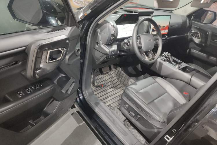 Used Haval H Dog New Energy 2024 Hi4 102km Trend Electric Version Plus Interior 3