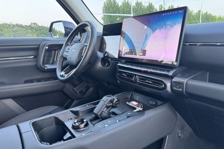 Used Haval H Dog New Energy 2024 Hi4 102km Trend Electric Version Plus Interior 4