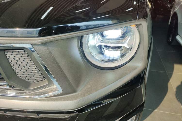Used Haval H Dog New Energy 2024 Hi4 102km Trend Electric Version Plus Left Front Headlight