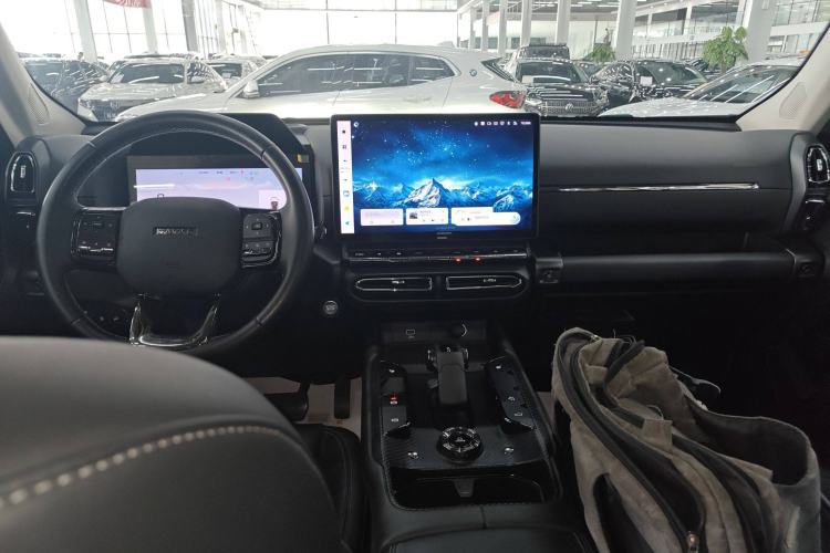 Used Haval H Dog New Energy 2024 Hi4 102km Trend Electric Version Plus Center Console
