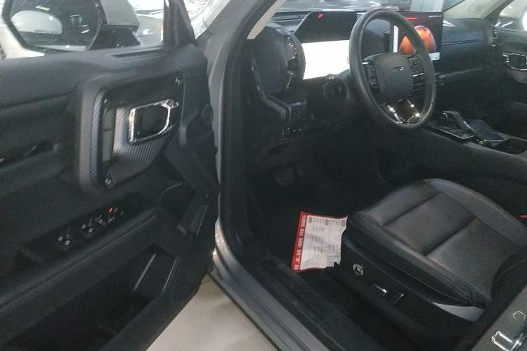 Used Haval H Dog New Energy 2024 Hi4 102km Trend Electric Version Plus Interior 3