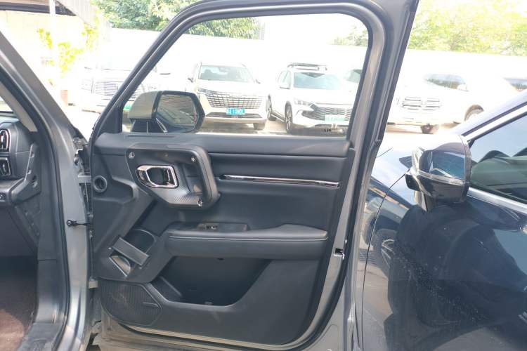 Used Haval H Dog New Energy 2024 Hi4 102km Trend Electric Version Plus Right Front Door Interior