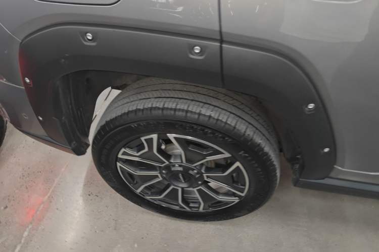 Used Haval H Dog New Energy 2024 Hi4 102km Trend Electric Version Plus Right Rear Wheel Hub