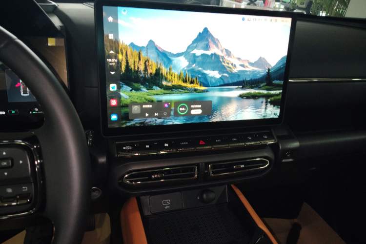 Used Haval H Dog New Energy 2024 Hi4 102km Trend Electric Version Plus Audio And AC Panel