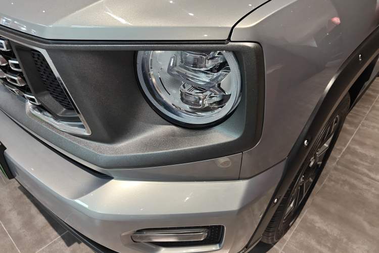 Used Haval H Dog New Energy 2024 Hi4 102km Trend Electric Version Plus Left Front Headlight