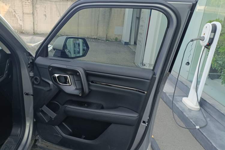 Used Haval H Dog New Energy 2024 Hi4 102km Trend Electric Version Plus Right Front Door Interior