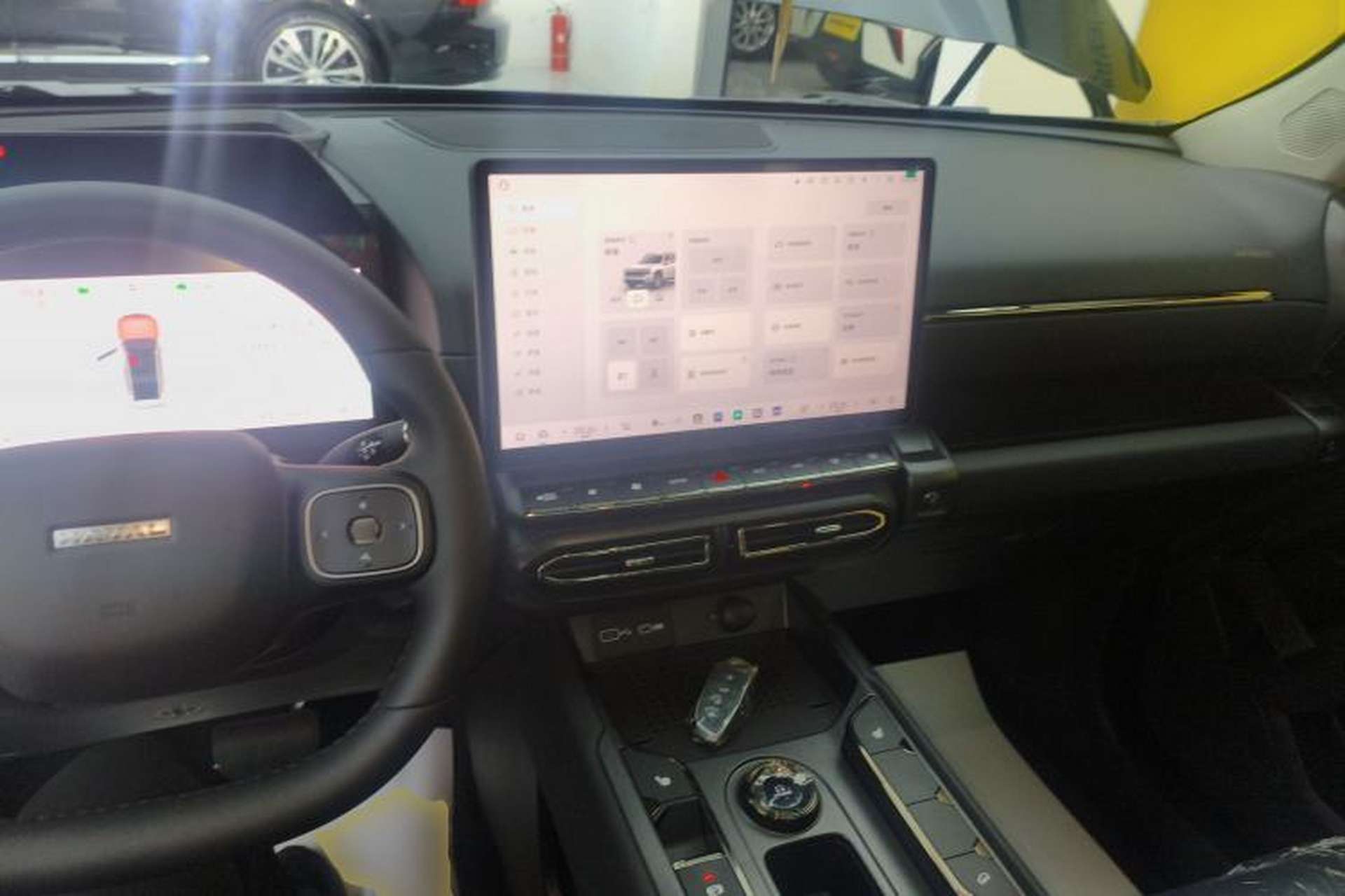 Used Haval H Dog New Energy 2026 Model Hi4 105km Trendy Electric Edition Center Console
