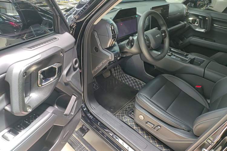 Used Haval H Dog New Energy 2026 Model Hi4 150km Trendy Electric Edition Driver Seat