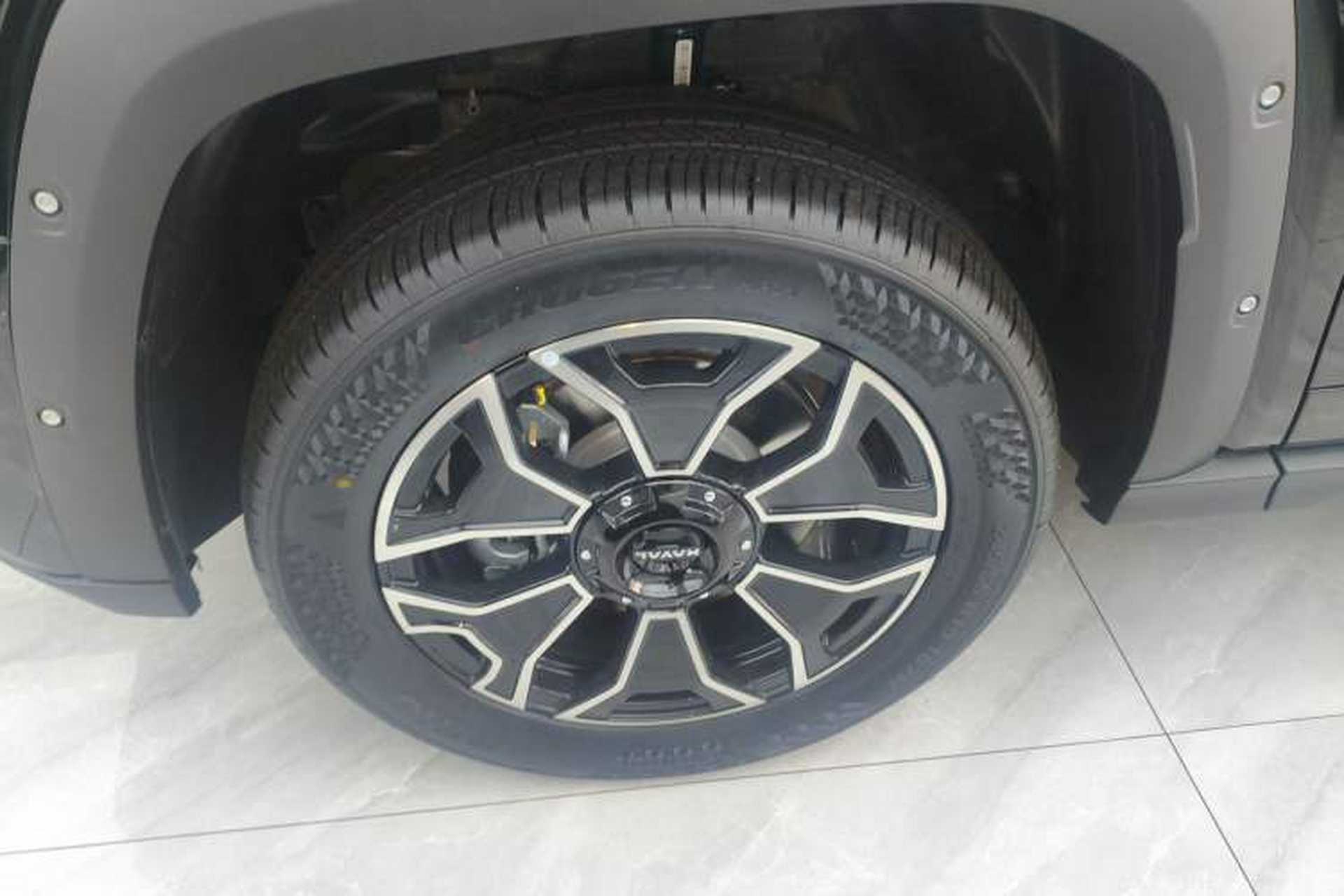 Used Haval H Dog New Energy 2026 Model Hi4 105km Trendy Electric Edition Left Front Wheel Hub