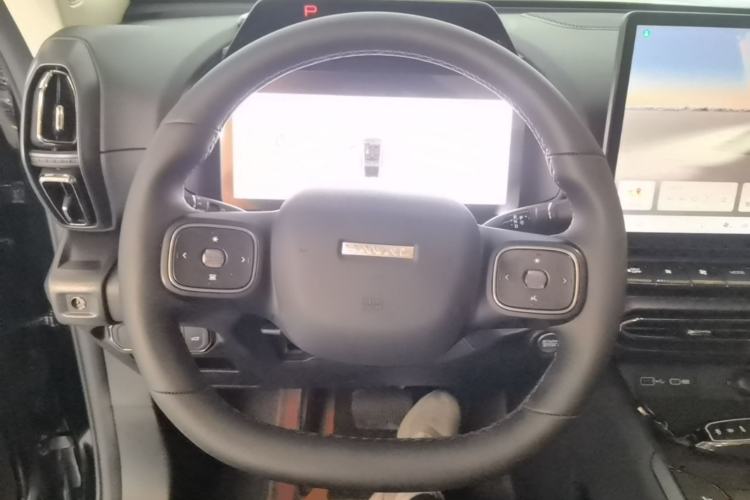 Used Haval H Dog New Energy 2026 Model Hi4 150km Trendy Electric Edition Steering Wheel