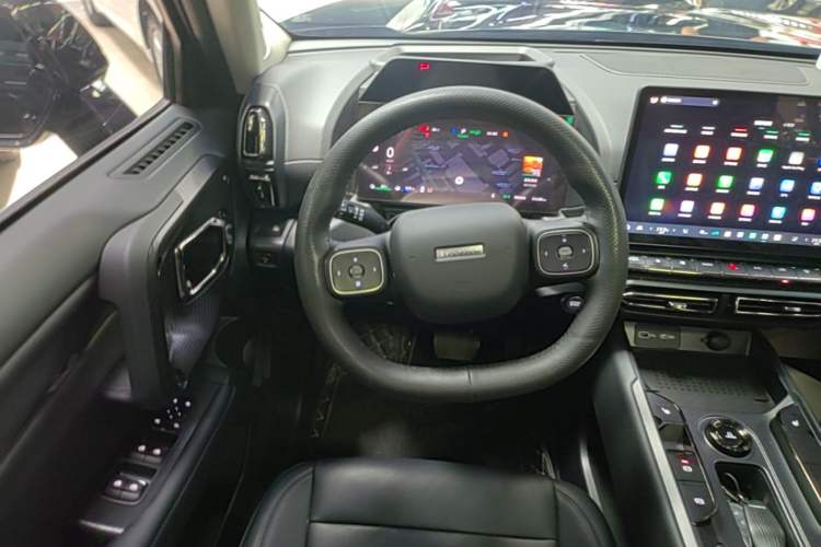 Used Haval H Dog New Energy 2026 Model Hi4 150km Trendy Electric Edition Steering Wheel