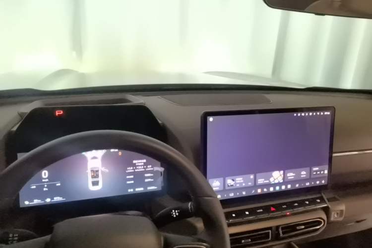 Used Haval H Dog New Energy 2026 Model Hi4 150km Trendy Electric Edition Center Console