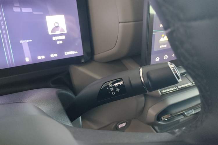 Used Haval H Dog New Energy 2026 Model Hi4 150km Trendy Electric Edition Gear Lever