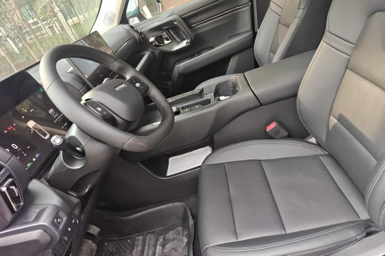 Used Haval H Dog New Energy 2026 Model Hi4 150km Trendy Electric Edition Left Front Seat