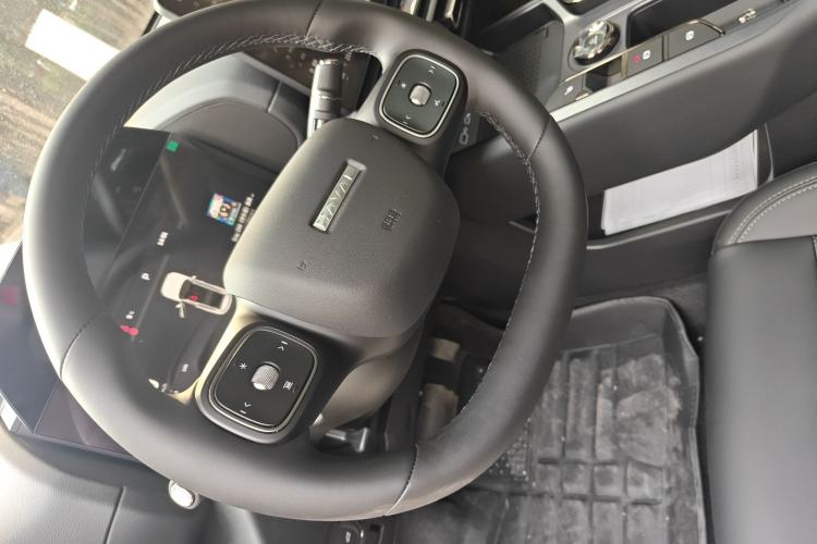 Used Haval H Dog New Energy 2026 Model Hi4 150km Trendy Electric Edition Steering Wheel
