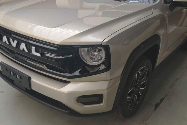 Used Haval H Dog New Energy 2026 Model Hi4 150km Trendy Electric Edition Left Front Headlight