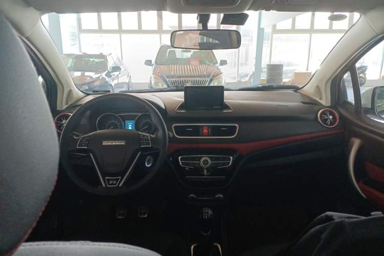 Used Haval H1 2016 Revised Version Blue Badge 1.5L Manual Comfort Edition Interior 2