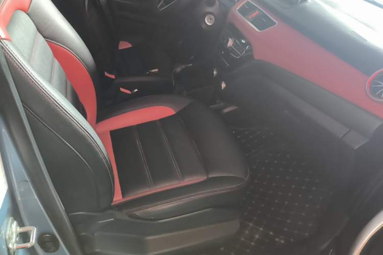 Used Haval H1 2015 1.5L Manual Luxury Model Right Front Seat