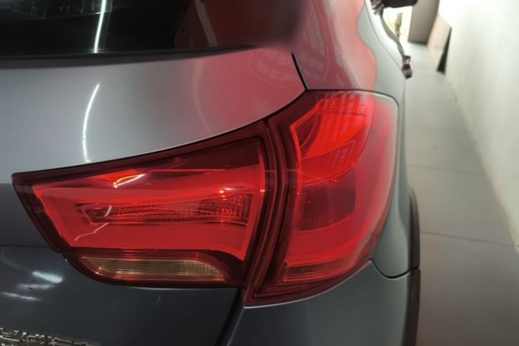 Used Haval H1 2015 1.5L Manual Luxury Model Right Rear Taillight