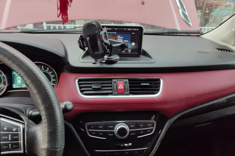Used Haval H1 2015 1.5L Manual Luxury Model Audio And AC Panel